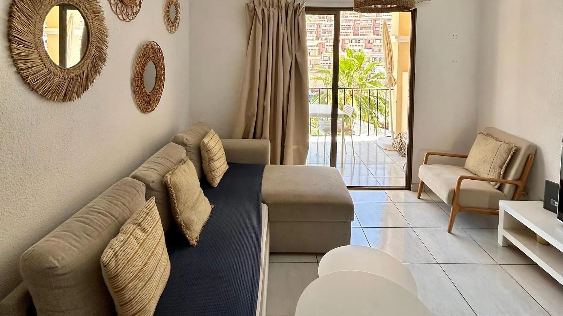 Appartamento Pool View 2 Bed Duplex In Castle Harbourc204 Los Cristianos