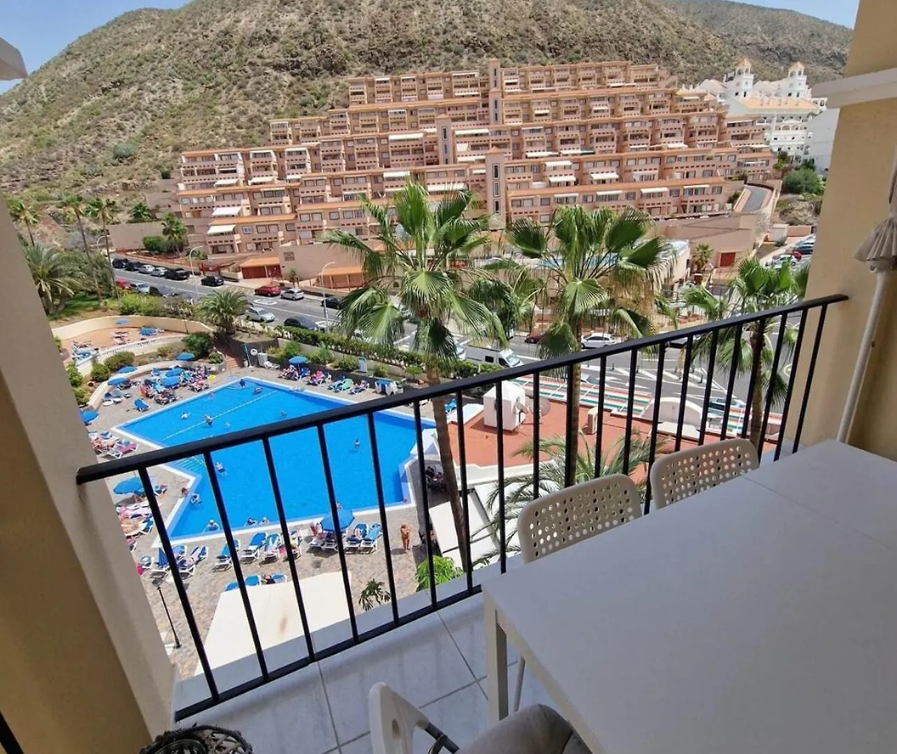 Appartamento Pool View 2 Bed Duplex In Castle Harbourc204 Los Cristianos